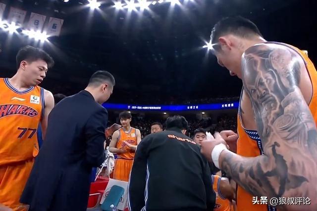 主场17战全胜！上海男篮提前12轮锁定季后赛 超豪华阵容剑指总冠军