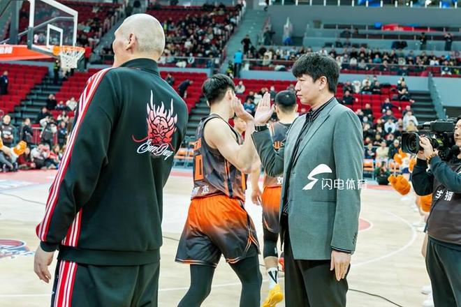 对阵山西新援斯蒂尔有望登场,山东高速男篮力争“三连客”全胜