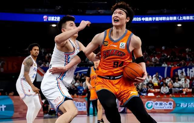 上海超广厦居第1锁定季后赛席位,广东第3,辽宁第9,5队争夺第12