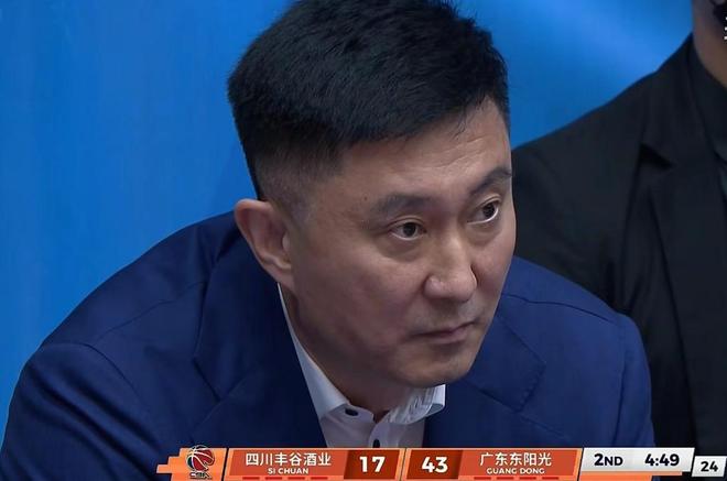 广东男篮48分大胜,徐杰20+5完全复苏,陈家政15+4+4胡明轩缺阵