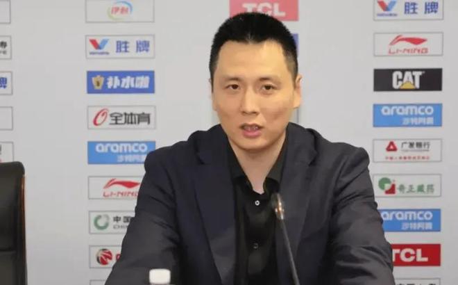 胜吉林采访!满意全队发挥,回应冲冠将目标定在争四,弗格展情商