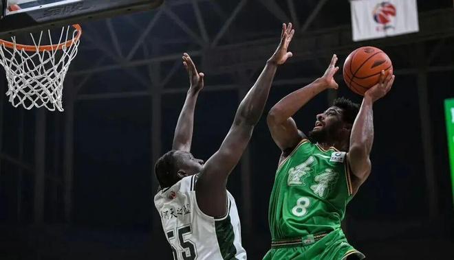 CBA男篮动态更新！带来辽宁男篮新大外援，上海男篮外援以及广东男篮焦泊乔最新消息