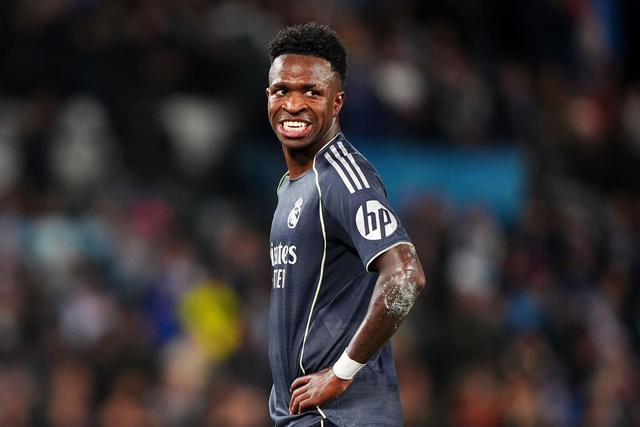 六台:维尼修斯或将在对阵马略卡时轮休,为欧冠战拜仁做准备