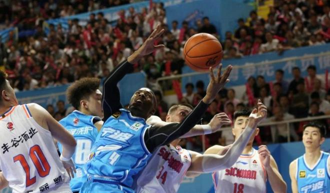 CBA第34轮宁波町渥主场96比66战胜山东高速 富兰克林18分