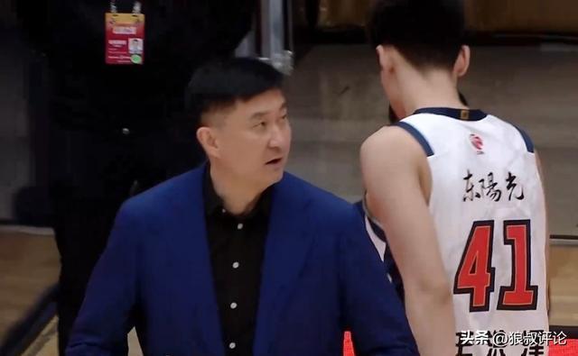 CBA最新排名：广东又输卡位战 北京锁定季后赛 深圳10连胜战绩狂飙