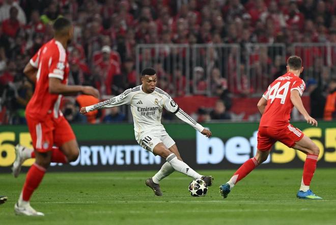 姆巴佩欧冠对阵拜仁打入5球，仅次于C罗和因扎吉