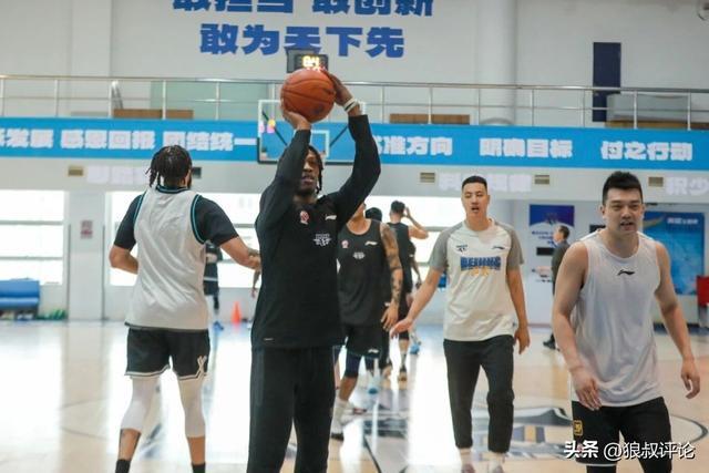 完整阵容要来了！北京裁掉贝利 正式注册新外援阿隆德斯·威廉姆斯