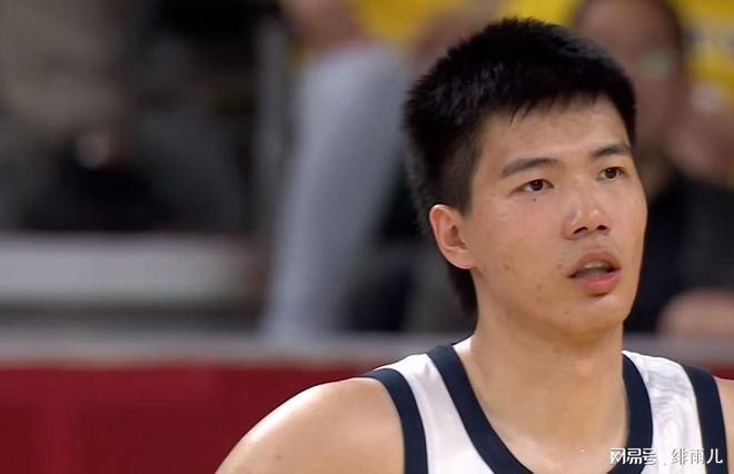 效仿徐昕申请离队？焦泊乔拒绝与杜锋交流，休赛期将主动寻求交易