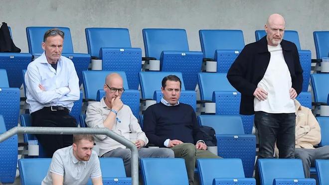 体图：瓦茨克不再出席足球部门正式会议，克拉默权力明显上升