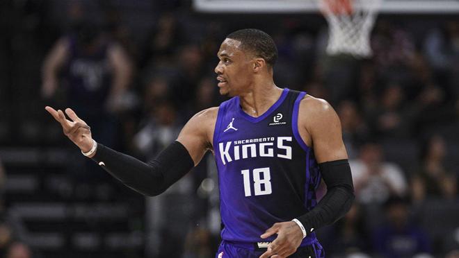 霸气,威斯布鲁克在球队输球后公开批评媒体很多话