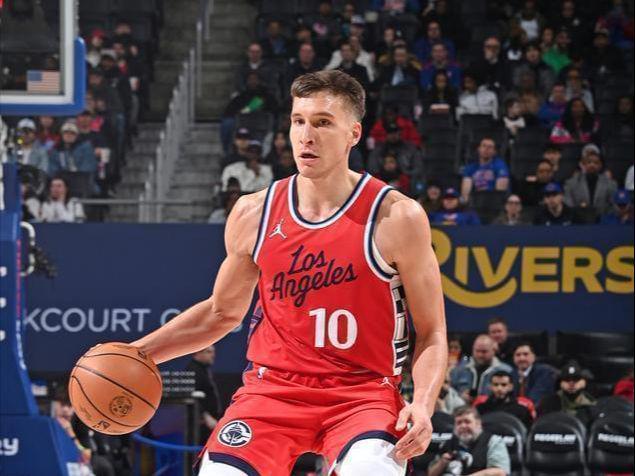 加兰缺阵引全网热议,快船避战马刺非懦弱,战略蓄力剑指季后赛