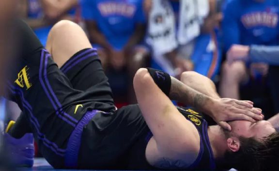 湖人大比分不敌雷霆，东契奇又受伤！医学专家：最长需要6周恢复