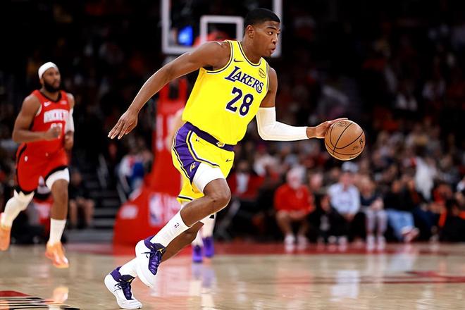 打替补依然效果不佳，湖人还是没有找到锋线大将的正确使用方式？