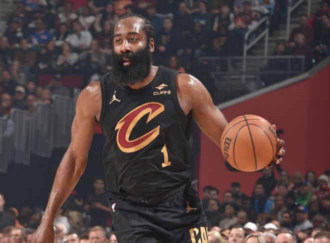 丢联盟第一!哈登18+6+7活塞惜败骑士 阿伦伤退坎宁安16中4