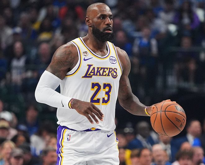 单核轰30+15+9仍无力回天!41岁勒布朗续命球连打铁 湖人难稳第三