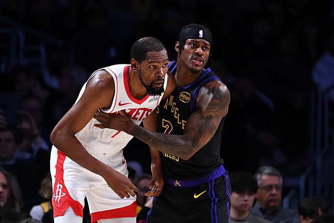 虽然自己得不了分，但湖人锋线大闸在场上时火箭也同样得不了分？