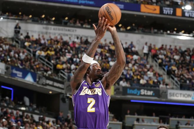 场上效果很不理想,湖人锋线大闸到了季后赛估计还是很难出场?