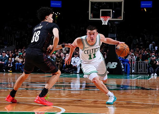 面对篮网其实爆砍高分,凯尔特人后场大将真是弱队鉴定器?