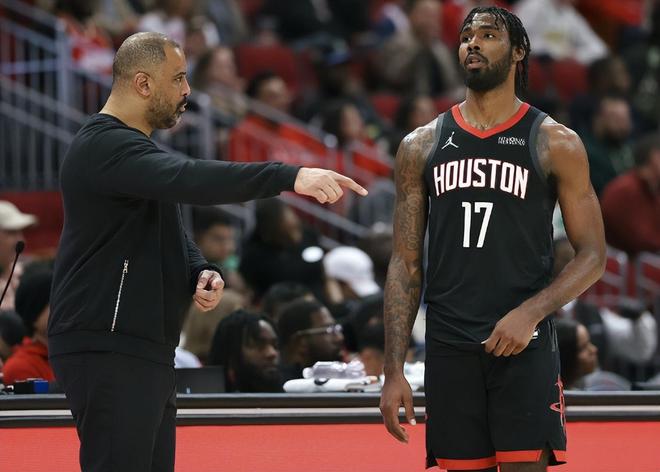 20分8板2助5断1帽！队史第3人！这就是火箭错过43分巨头的原因