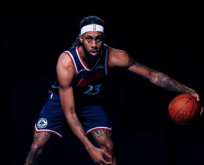 快船险胜灰熊！伦纳德狂砍28分，3配角齐爆，马瑟林加兰略铁！