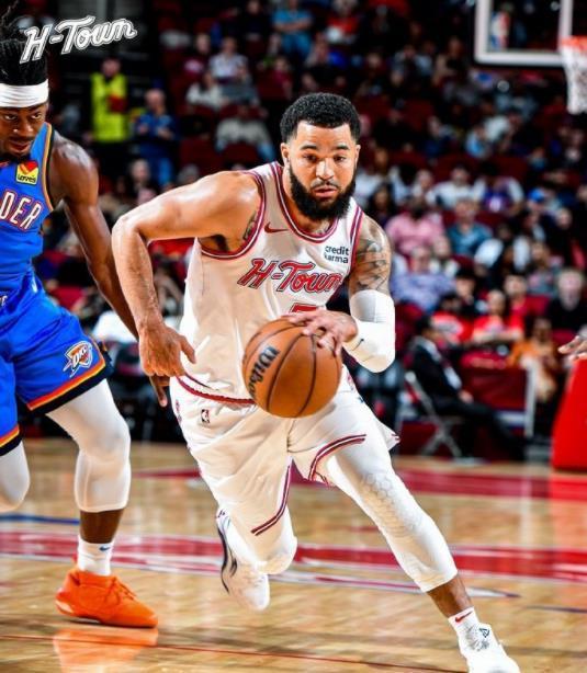 砍19+4+4,进3记三分,火箭新内外组合横空出世!2人在场不输马刺