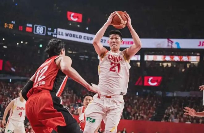 感谢韩国队?中国男篮冲击世界杯传来3个好消息,赢球=升到第2名