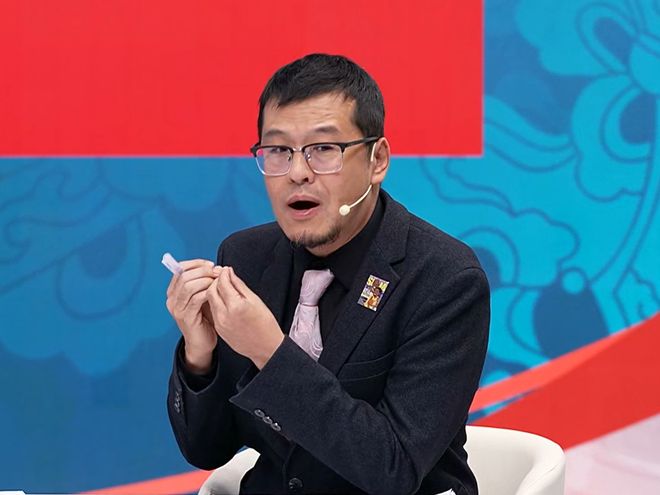 有意思!周琦解说中国男篮,比赛还没开始,却遭到杨毅调侃