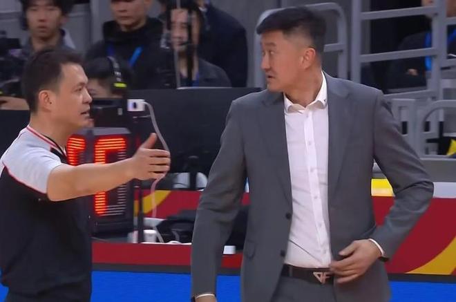 辽宁队外援已抵达沈阳;广东大外援暂未公布,球迷猜测摩西-布朗