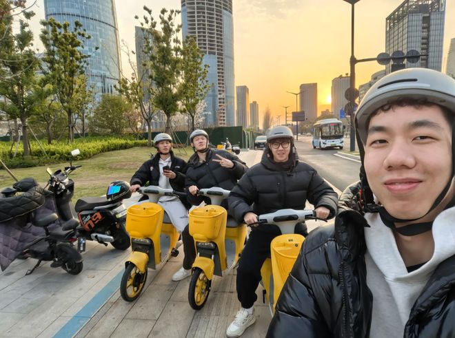 让你不选我!广厦宝岛内援盛赞胡金秋朱俊龙 若有他男篮想赢很难