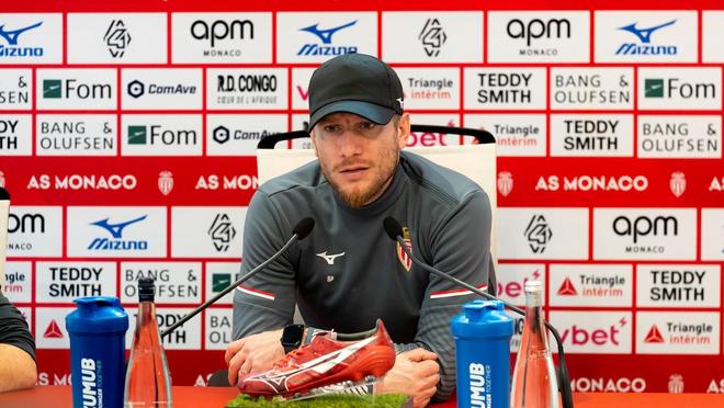 摩纳哥主帅：我们曾10人赢过巴黎；他们不会已提前想欧冠比赛