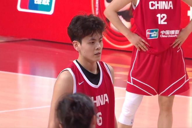 中国女篮:刘禹彤爆发17+7,后卫挖坑6中0,张子宇得分上双