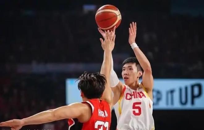 FIBA男篮世预赛最新排名,中国队排名第二,仅次于澳大利亚