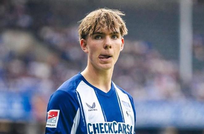 法尔克：纽卡加入艾希霍恩争夺战，球员仍将坚持留在德甲