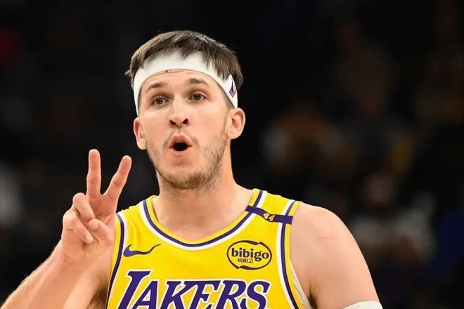 跳出合同！最多5年2.41亿美元，季后赛成关键！湖人还有巨额空间