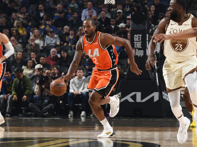 逆转30分!小卡23分快船完胜勇士,加兰首秀5失误,勇士气氛不佳