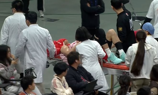 广州男篮遭遇沉重打击!郭艾伦再次遭遇重伤,恐面临赛季报销