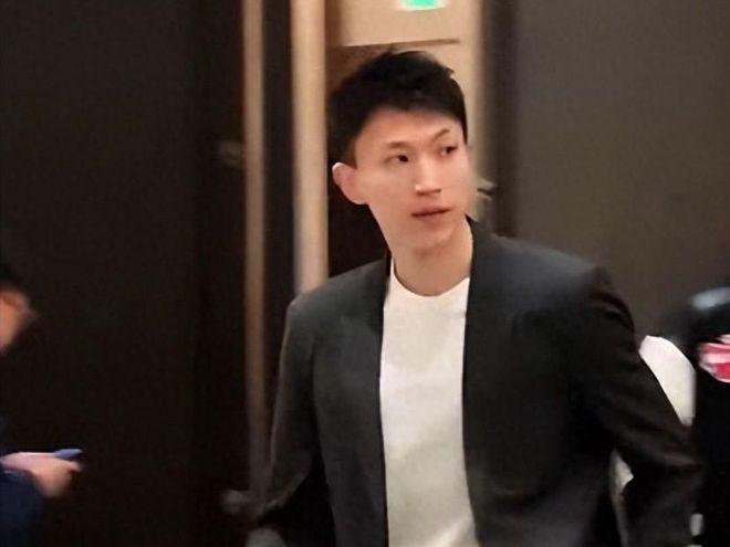 CBA全明星欢乐多！广东四将重聚，徐杰怒吼张镇麟 胡明轩模仿杜锋