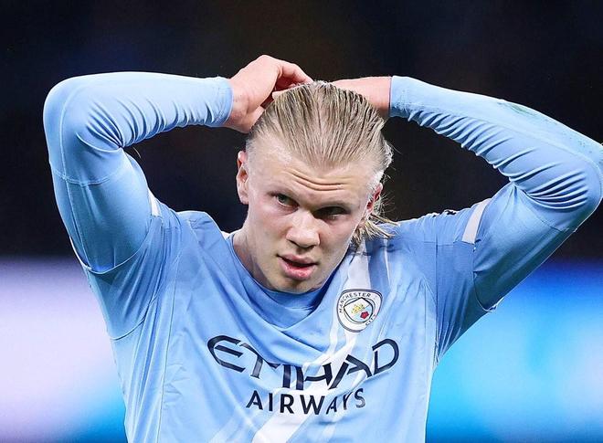 罗马诺:哈兰德已经恢复与曼城的合练,很可能首发出战皇马