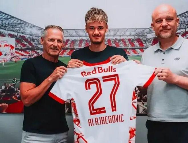 米体丨萨尔茨堡红牛18岁边锋吸引米兰关注