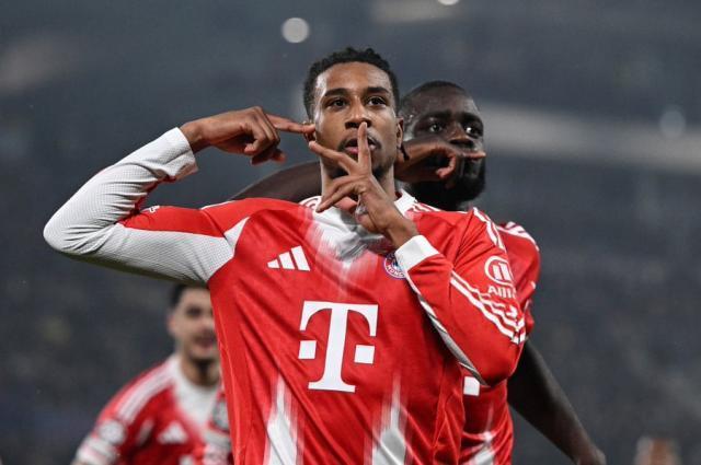 【欧冠】拜仁6比1代价惨重，阿芳痛哭伤退