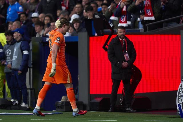 天崩、绝平、狂胜剧情拉满,连肝四场欧冠,这夜熬得刺激吗?