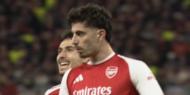 有情有义,哈弗茨攻破母队勒沃库森大门后没有庆祝