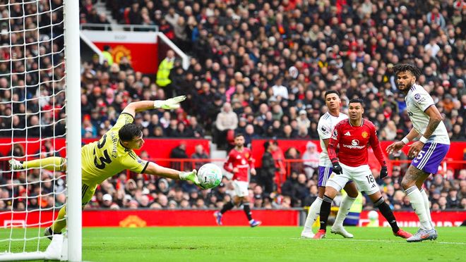 豪门悲喜夜：曼联3-1维拉跻身前3 利物浦1-1惨遭热刺绝平 巴萨5-2