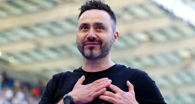 邮报:德泽尔比是曼联首选,但他须清楚自己角色是教练不是经理