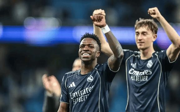 欧冠8强格局巨变！西甲3队挺进，意甲全灭，葡体上演5球惊天逆转