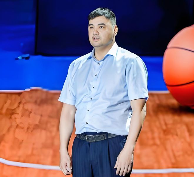 搞笑，刘玉栋正式回应朱芳雨！