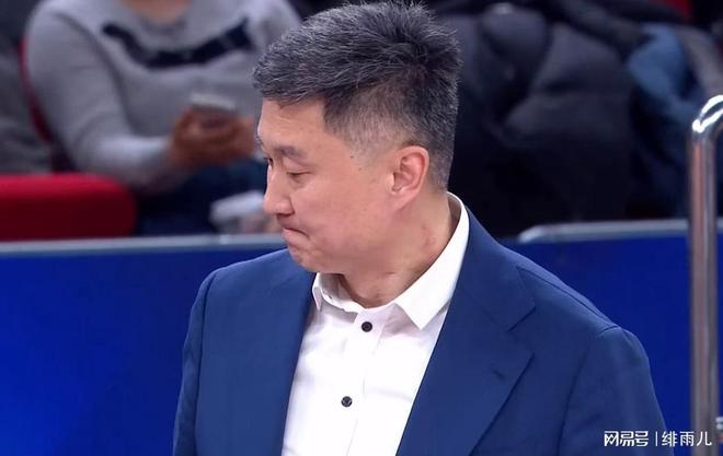 杜锋下课+威姆斯接任？广东队进入换帅倒计时，朱芳雨终于出手了