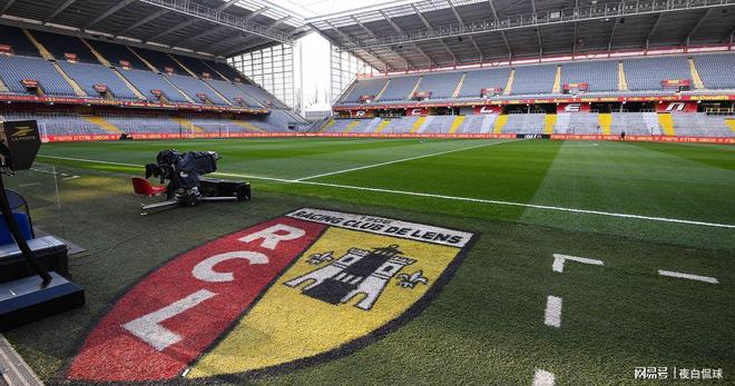 欧冠争议升级！朗斯怒批赛程不公，利物浦陷入巨大被动