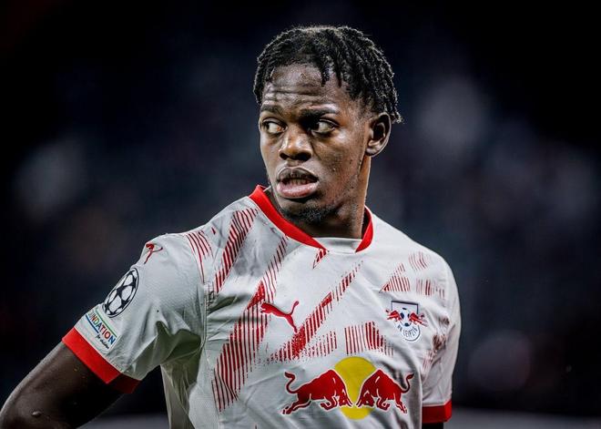 ESPN:曼联有意莱比锡后卫卢克巴,转会费最高可能达6900万镑