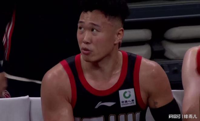 保深圳队进积分榜第3!广厦男篮下大棋,王博逼北上广提前相遇!